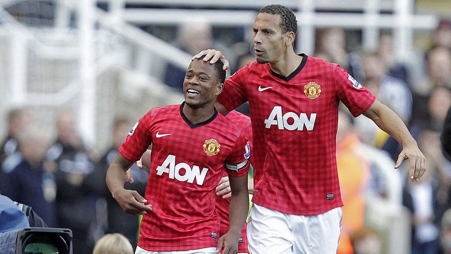 Patrice Evra dan Rio Ferdinand - INDOSPORT
